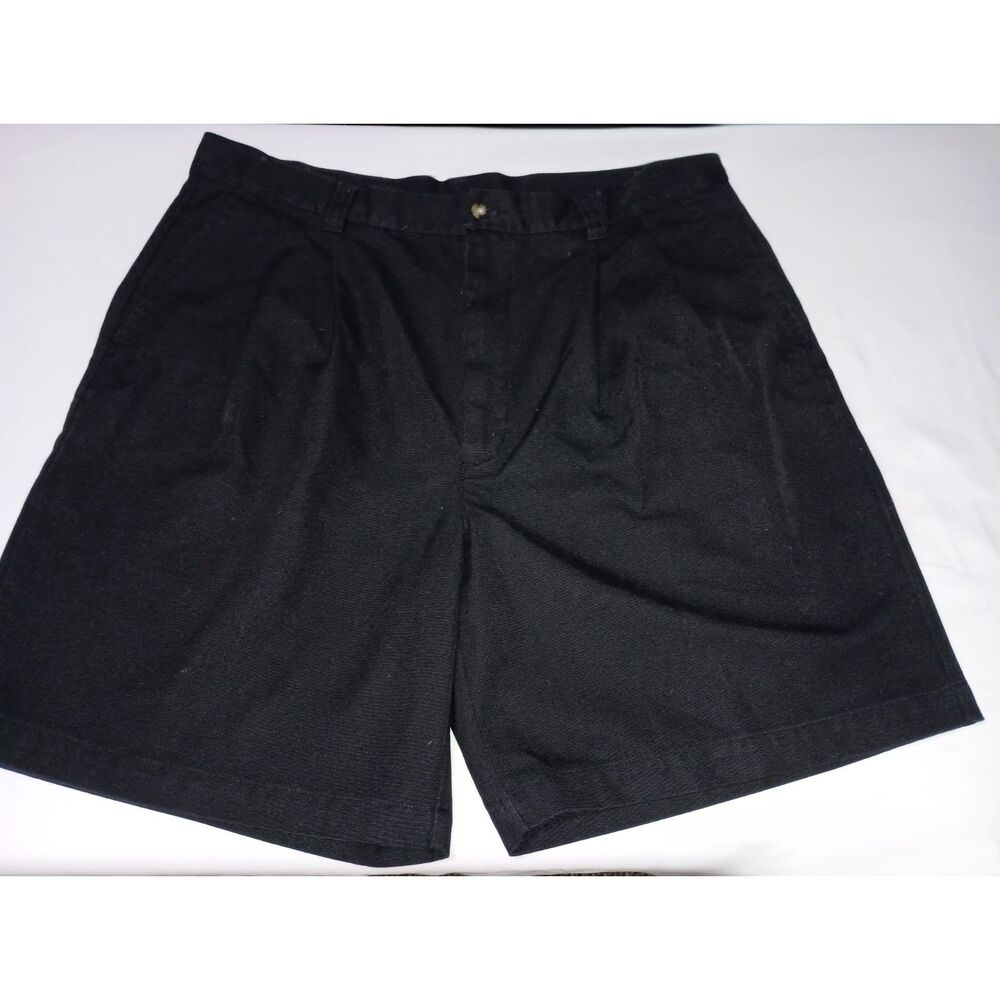 GREG NORMAN:  Black Solid Golf Shorts, Man Size 38